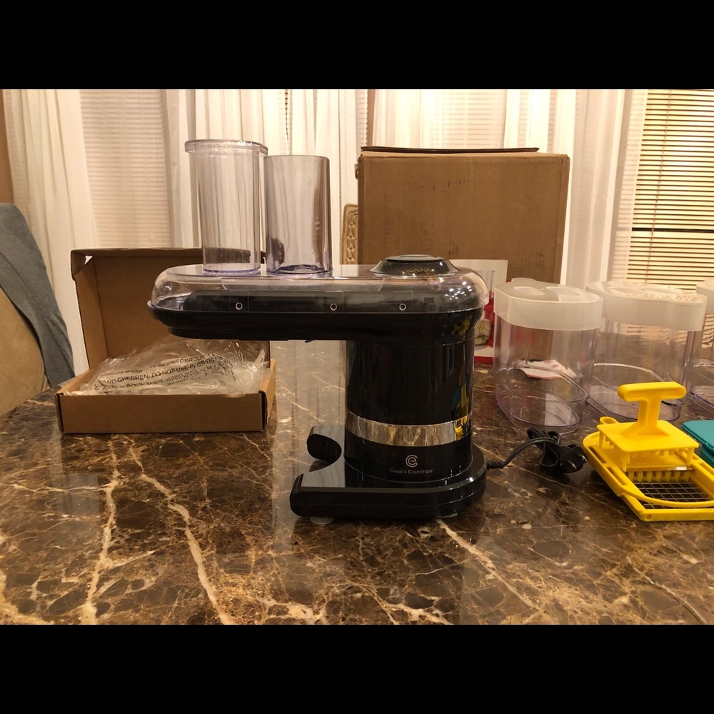 QVC Mandolin Electric Slicer. BRAND NEW NEVER USED